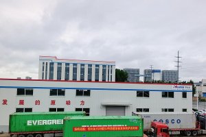 Оборудование для антикоррозийного покрытия стальных труб 3LPE модели 1520 от компании Huashida: 10 грузовиков отправлены в Казахстан за 2 дня.
